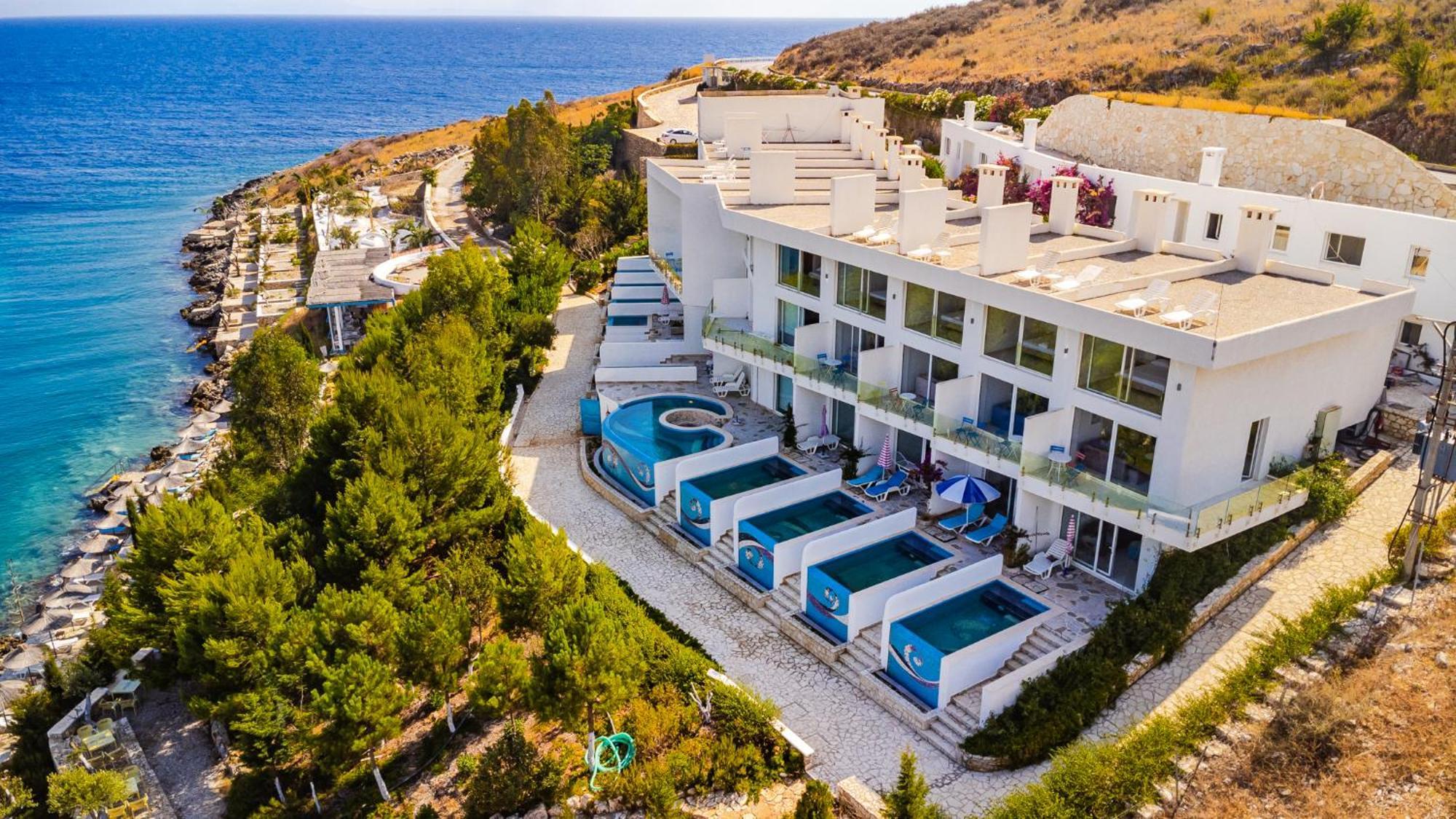 Stone - Adults Only Qeparo
