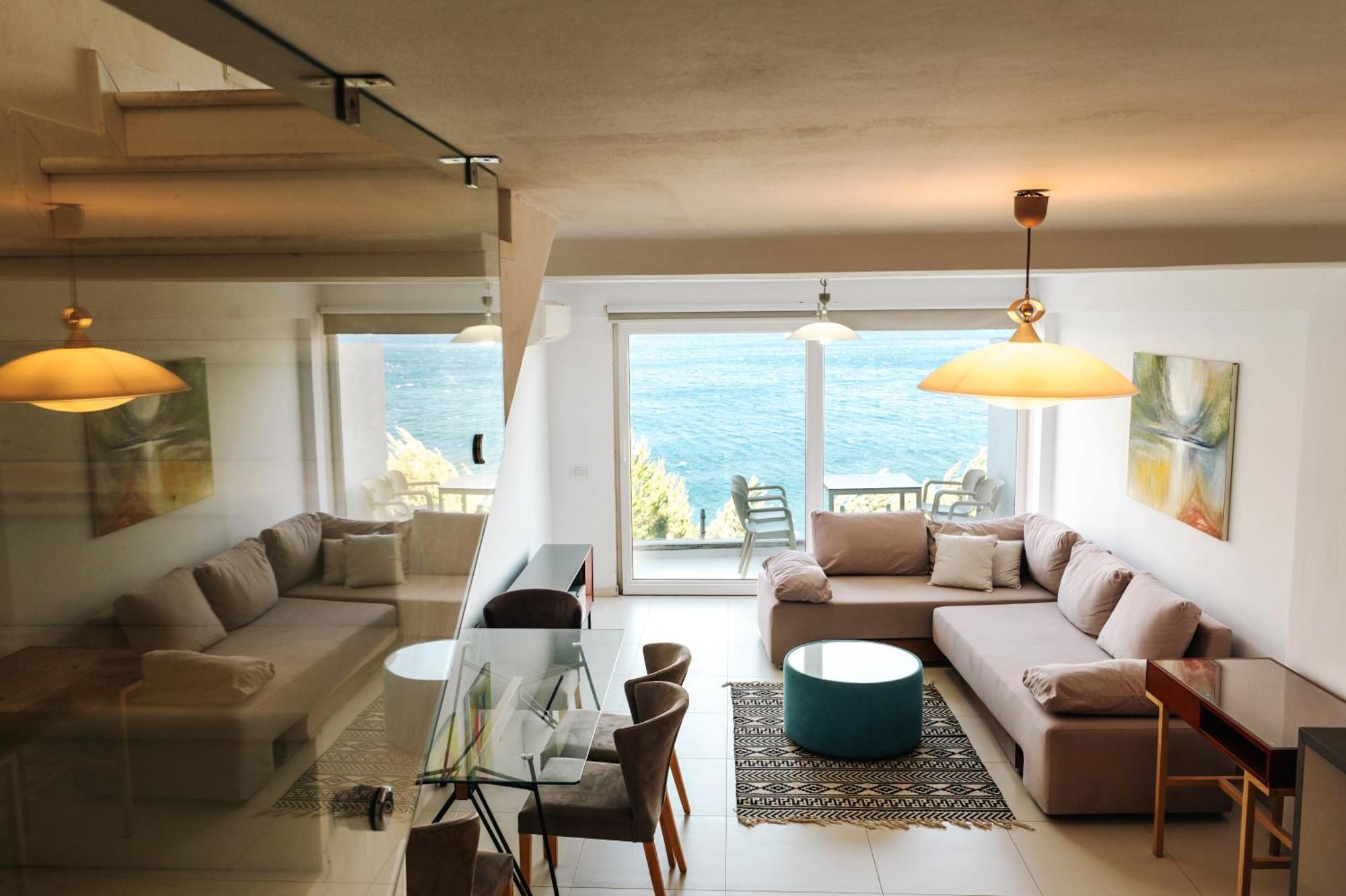 Stone - Adults Only Hotel Qeparo