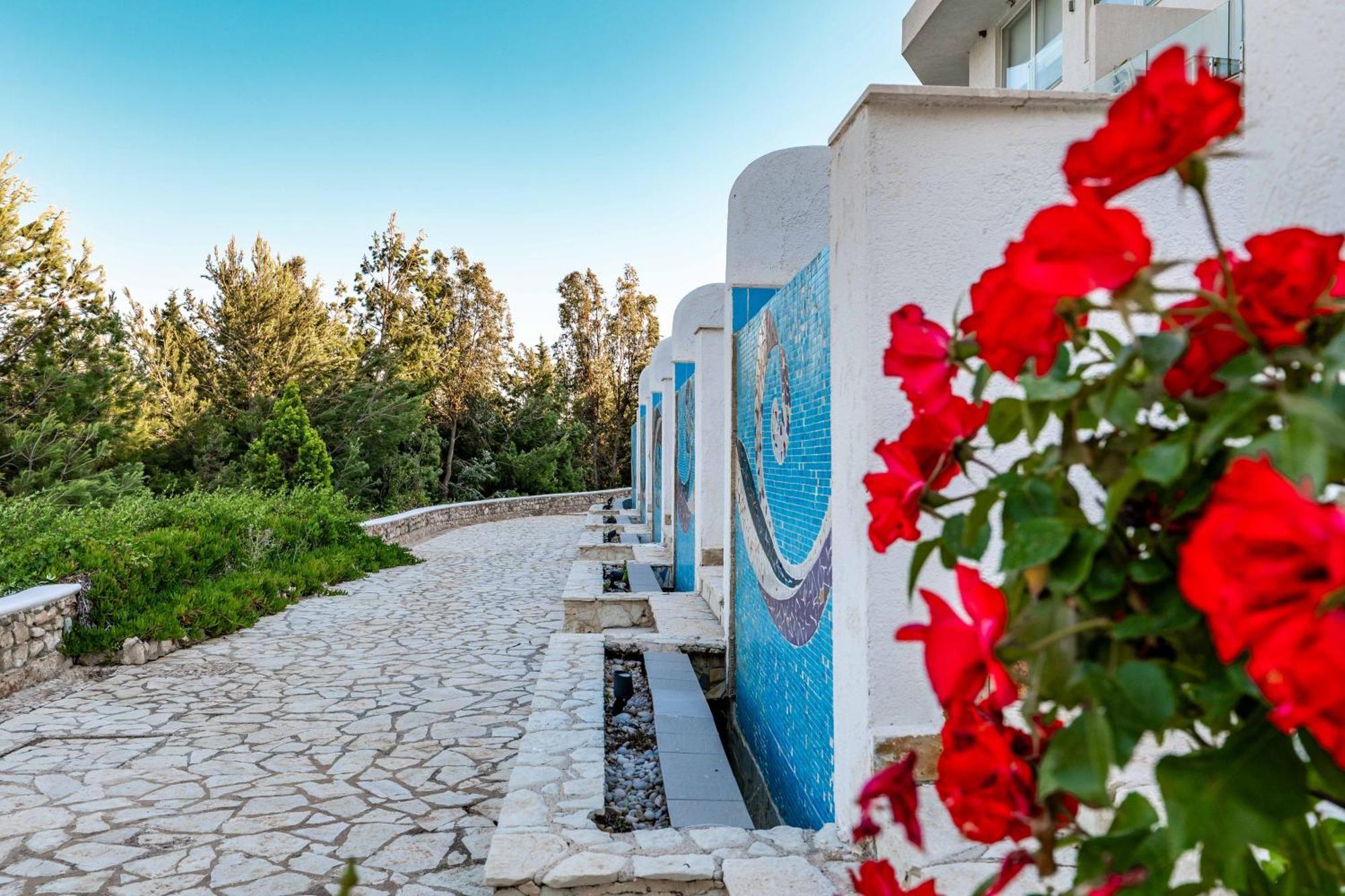 Hotel Stone - Adults Only Qeparo